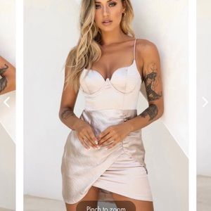 SELFIE LESLIE CHAMPAGNE MINI DRESS